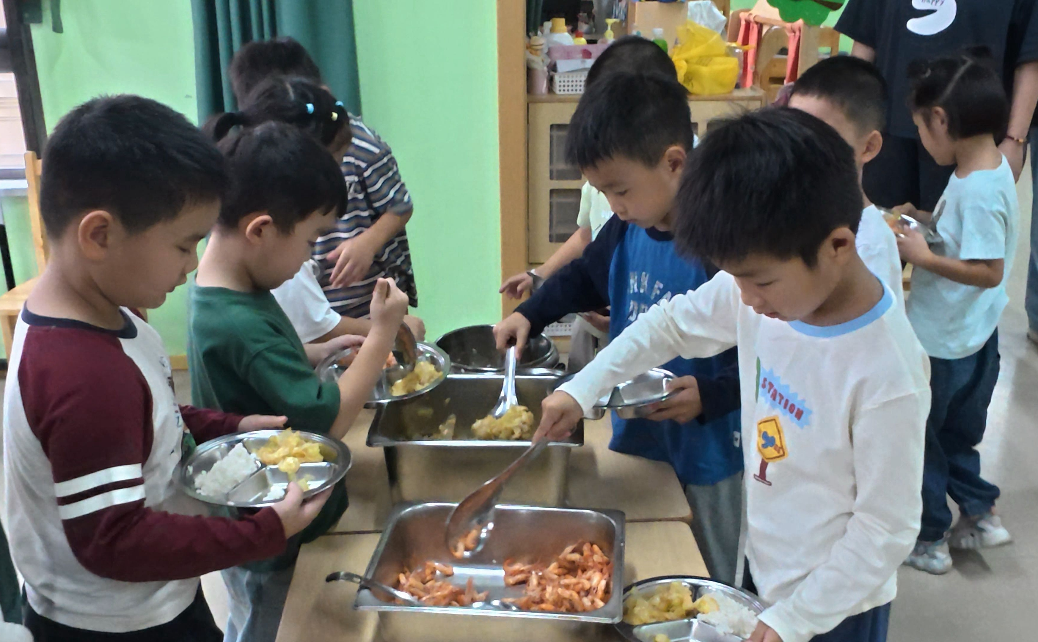 王颖 卢兆欣 摄