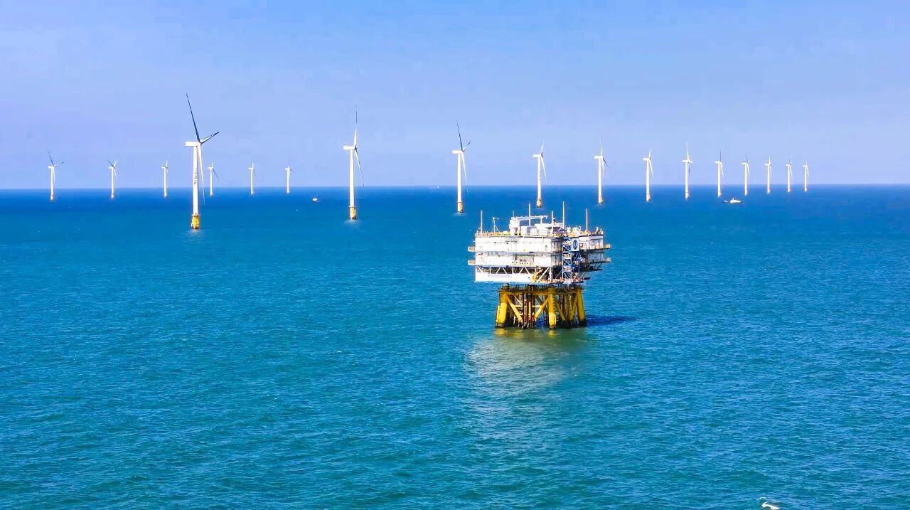 三峡江苏如东80万千瓦海上风电项目 徐书影 摄