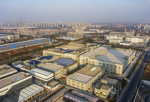 &nbsp; 展华电子 &nbsp; 卑多敏 摄