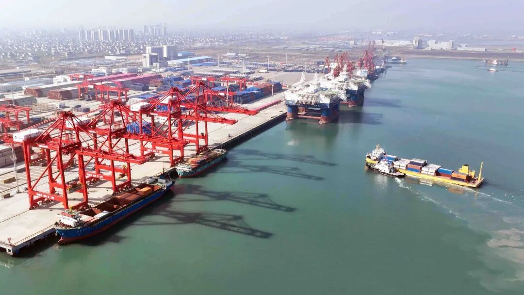 通州湾吕四起步港区集装箱业务实现稳步增长。 南通海事局供图